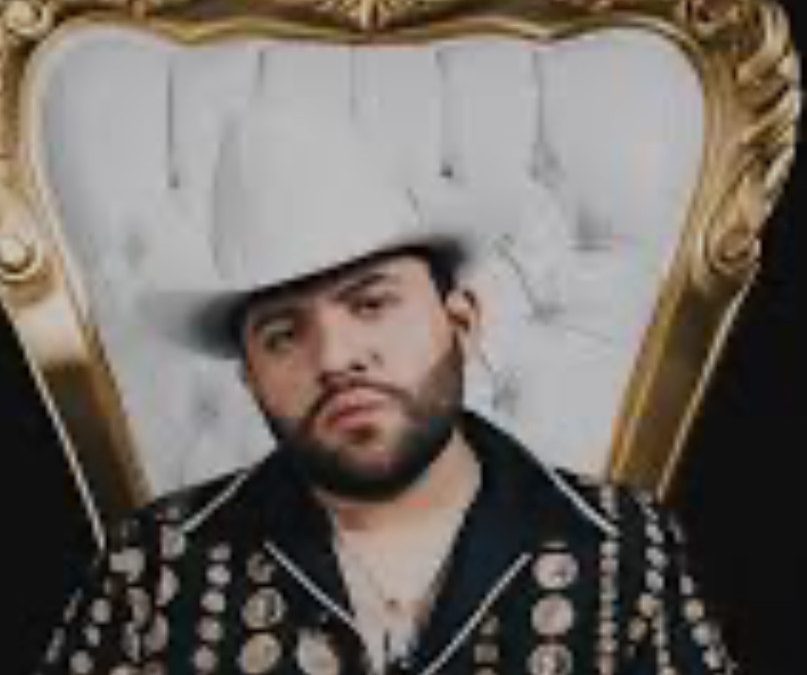 LUIS R. CONRIQUEZ CAMBIA DE RUMBO Y REVELA CUÁNTO CUESTA CONTRATARLO