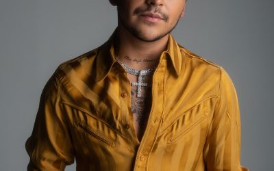 CHRISTIAN NODAL SE EMOCIONA CON NUEVA CANCIÓN DE ÁNGELA AGUILAR